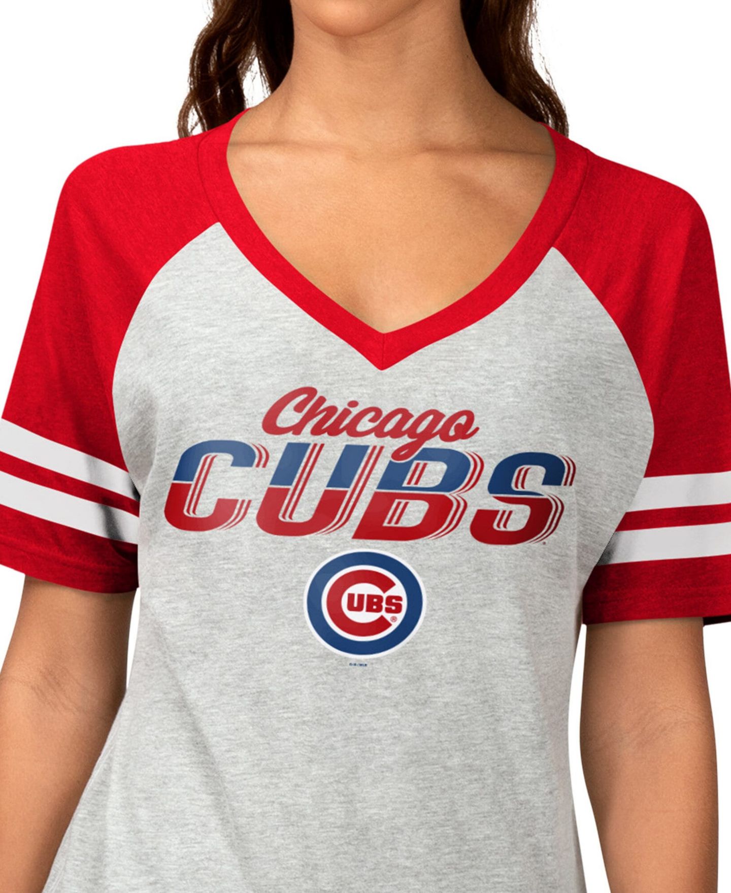 Женская футболка G-III 4Her by Carl Banks Heather Gray Chicago Cubs Goal Line Raglan V-Neck — фото 3