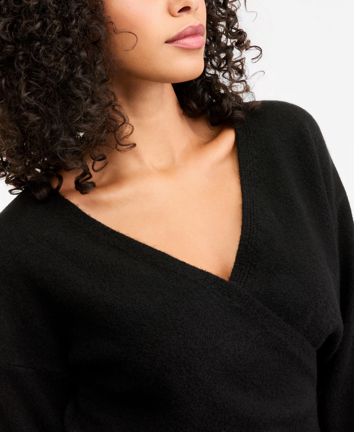 Женский свитер Bar III Sculpted Surplice Long-Sleeve Ribbed-Knit, цвет: Чёрный — фото 3