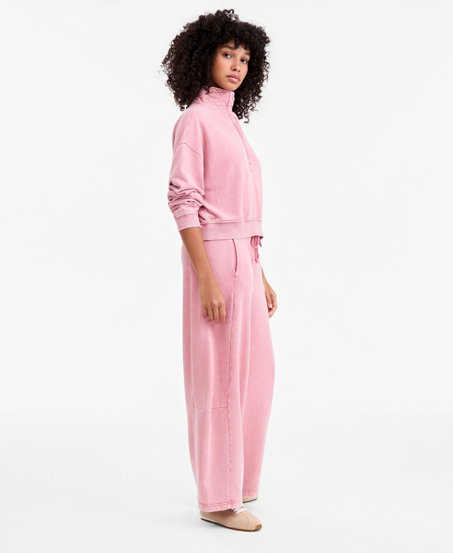 Женские брюки And Now This Petite Fleece High-Rise Drawstring, цвет: Camelia Kiss — фото 3