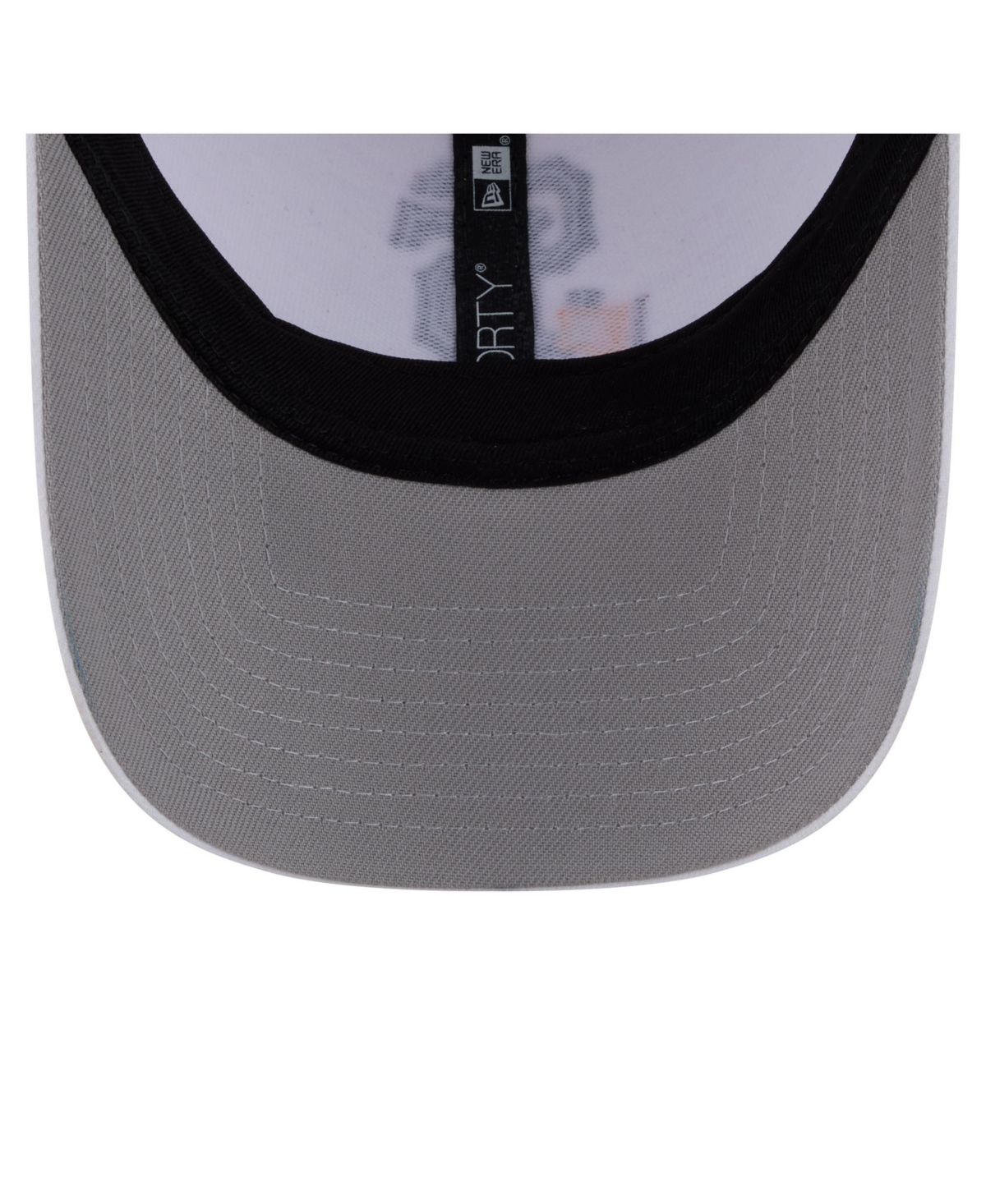 New Era Men's White San Francisco Giants Flag 9FORTY Trucker Adjustable Hat