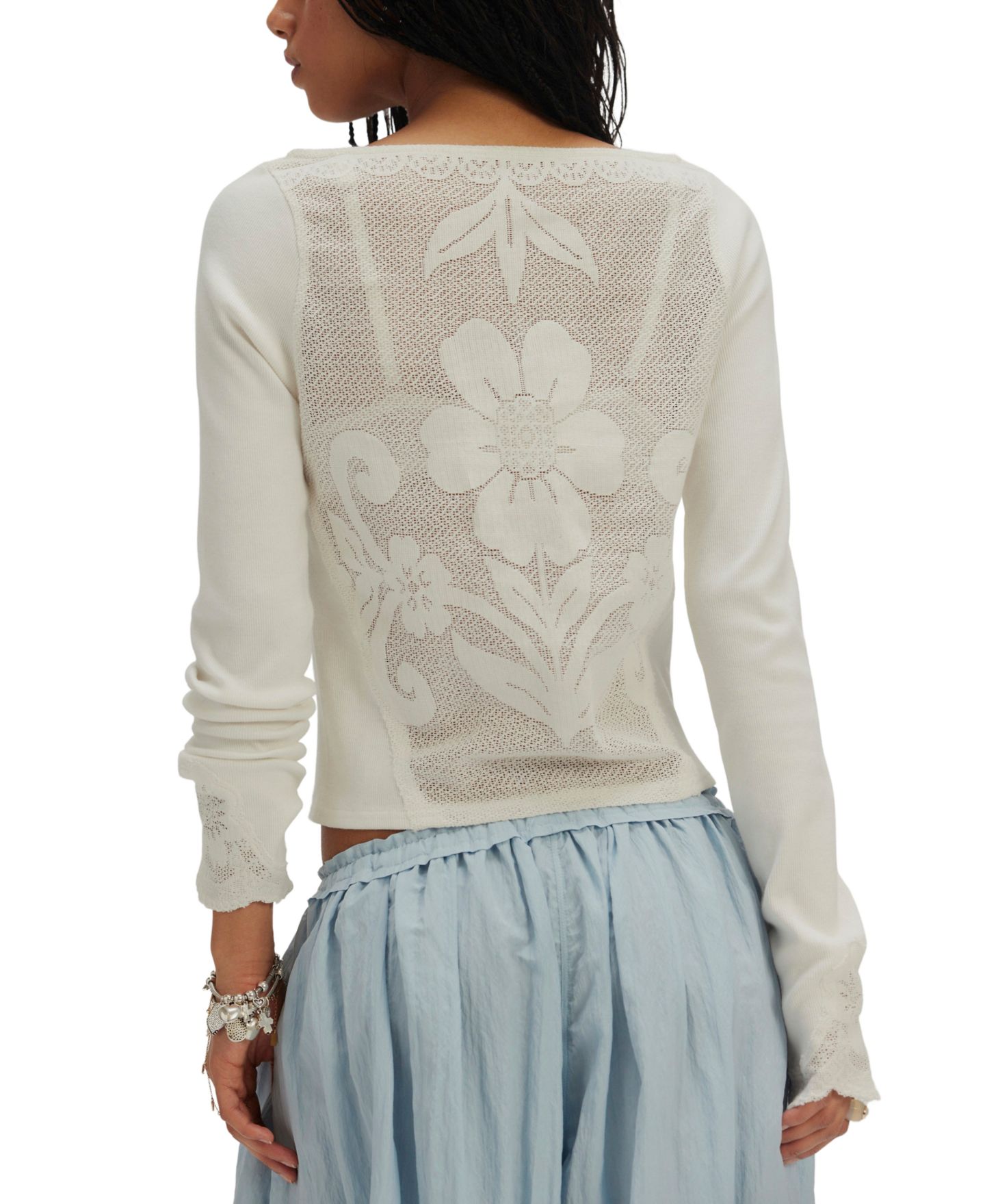 Женская футболка Free People Delilah Floral Semi-Sheer Bell Sleeves Cotton-Blend, цвет: Слоновая кость — фото 4