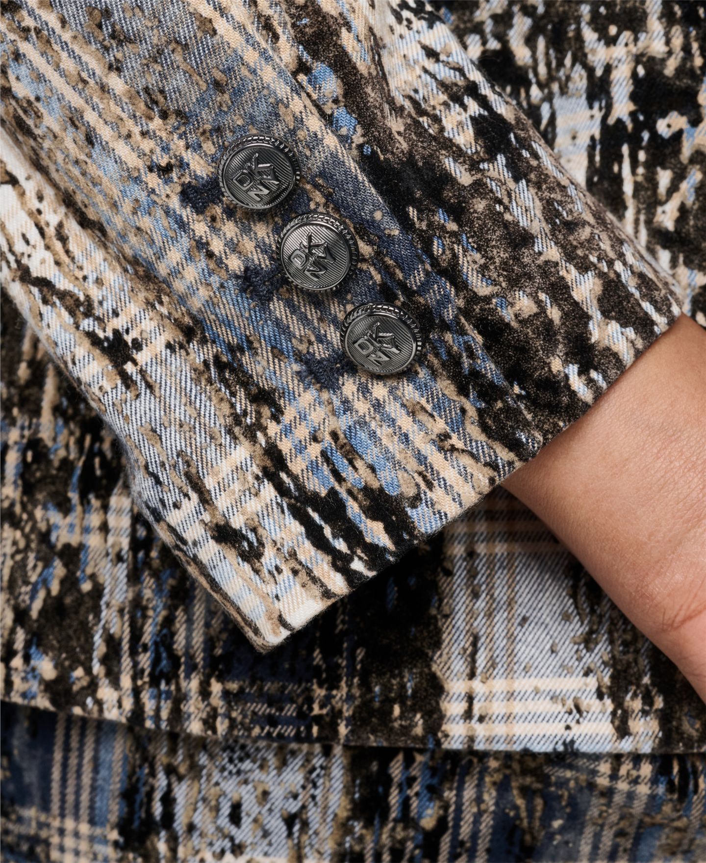 Женский пиджак DKNY Distressed City Plaid Blazer, цвет: Тёмно-синий / Разноцветный — фото 11