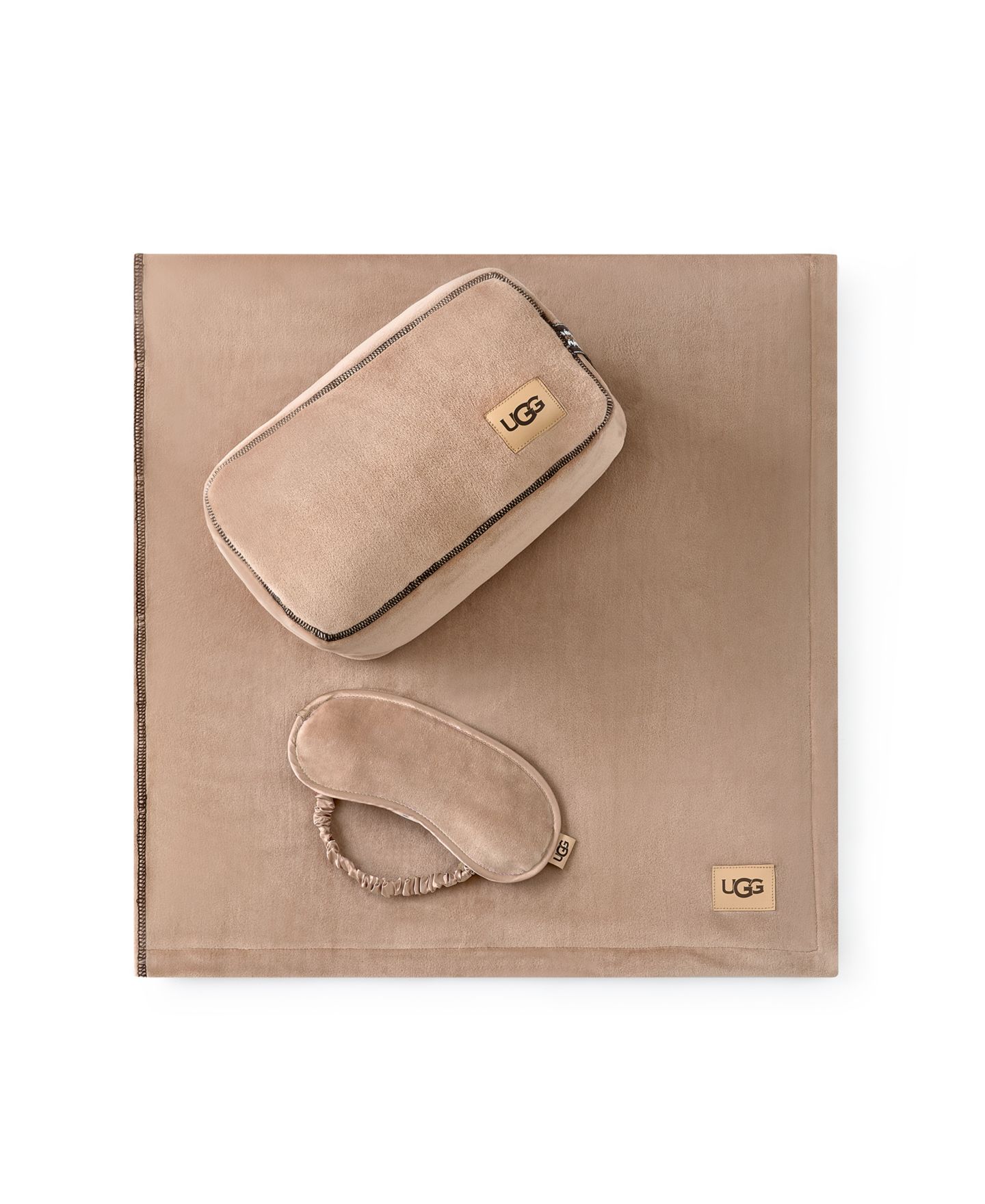Пледы UGG® Raegan 3-Piece Throw, Eye Mask and Case Gift Set, цвет: Угольный — фото 12