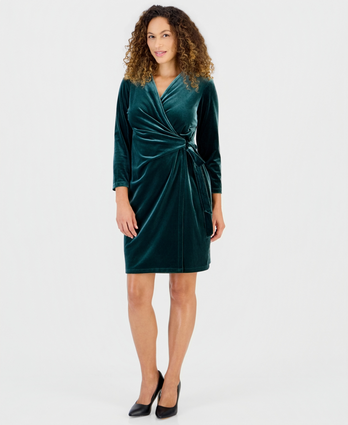 Anne Klein Petite Classic Faux-Wrap Velvet V-Neck Wrap Dress