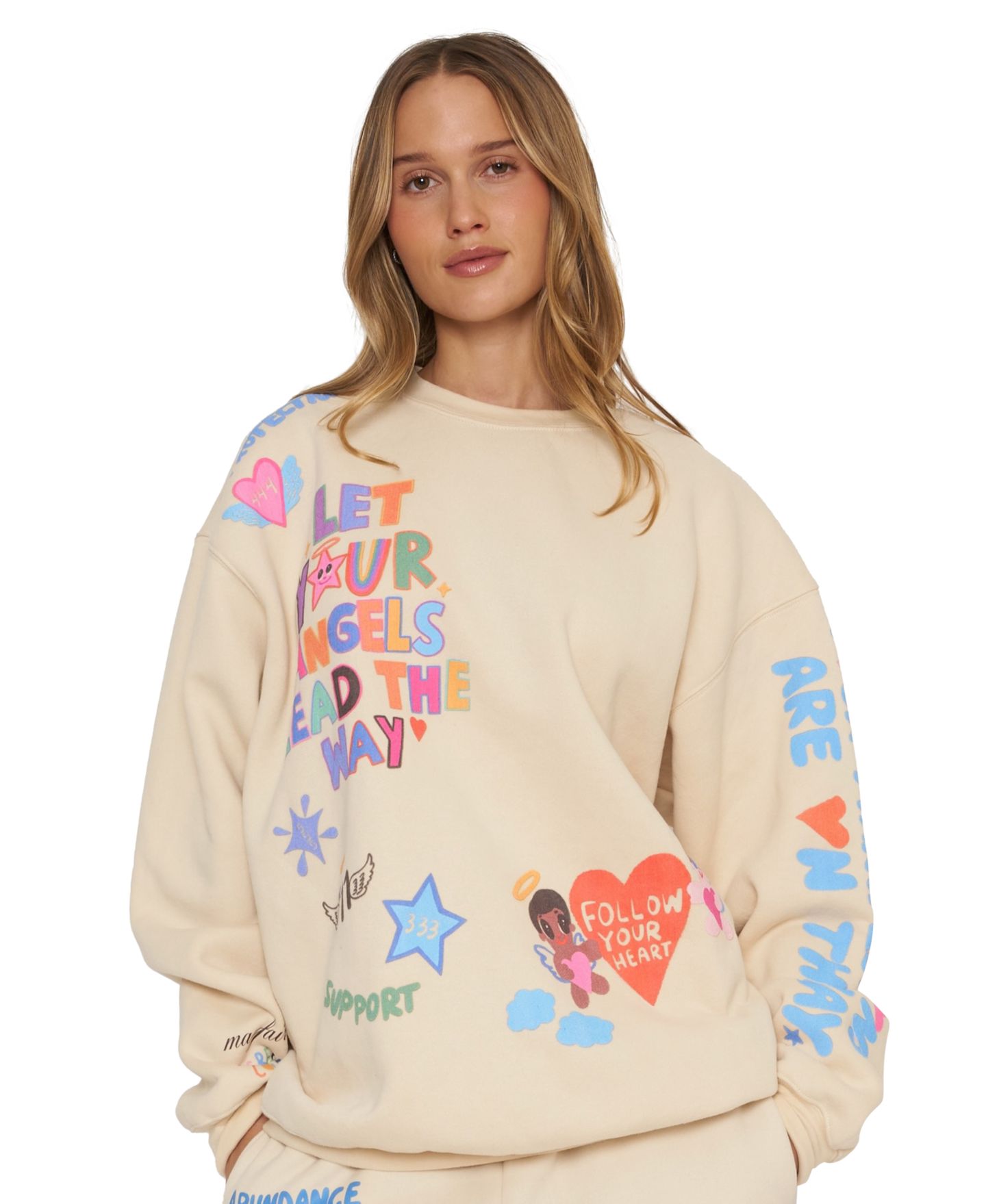 Женская толстовка Mayfair Juniors' Angels Lead Graphic Oversized Fleece Crewneck, цвет: Кремовый — фото 1