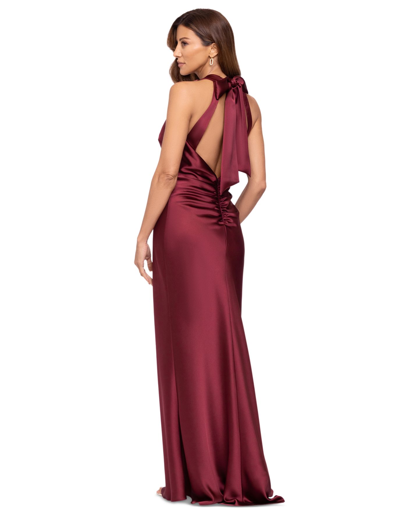 Женское платье XSCAPE Francesca Halter Ruched Satin Long, цвет: Винный — фото 4