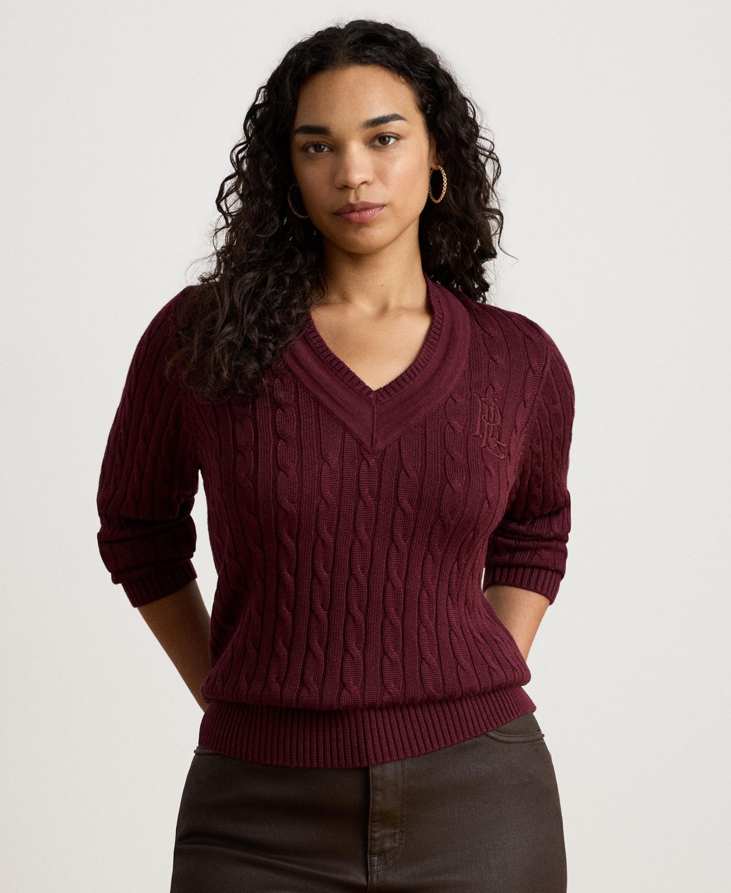 Женский свитер Lauren Ralph Lauren Long-Sleeve V-Neck Cable Knit, цвет: Тёмный гранатовый — фото 2