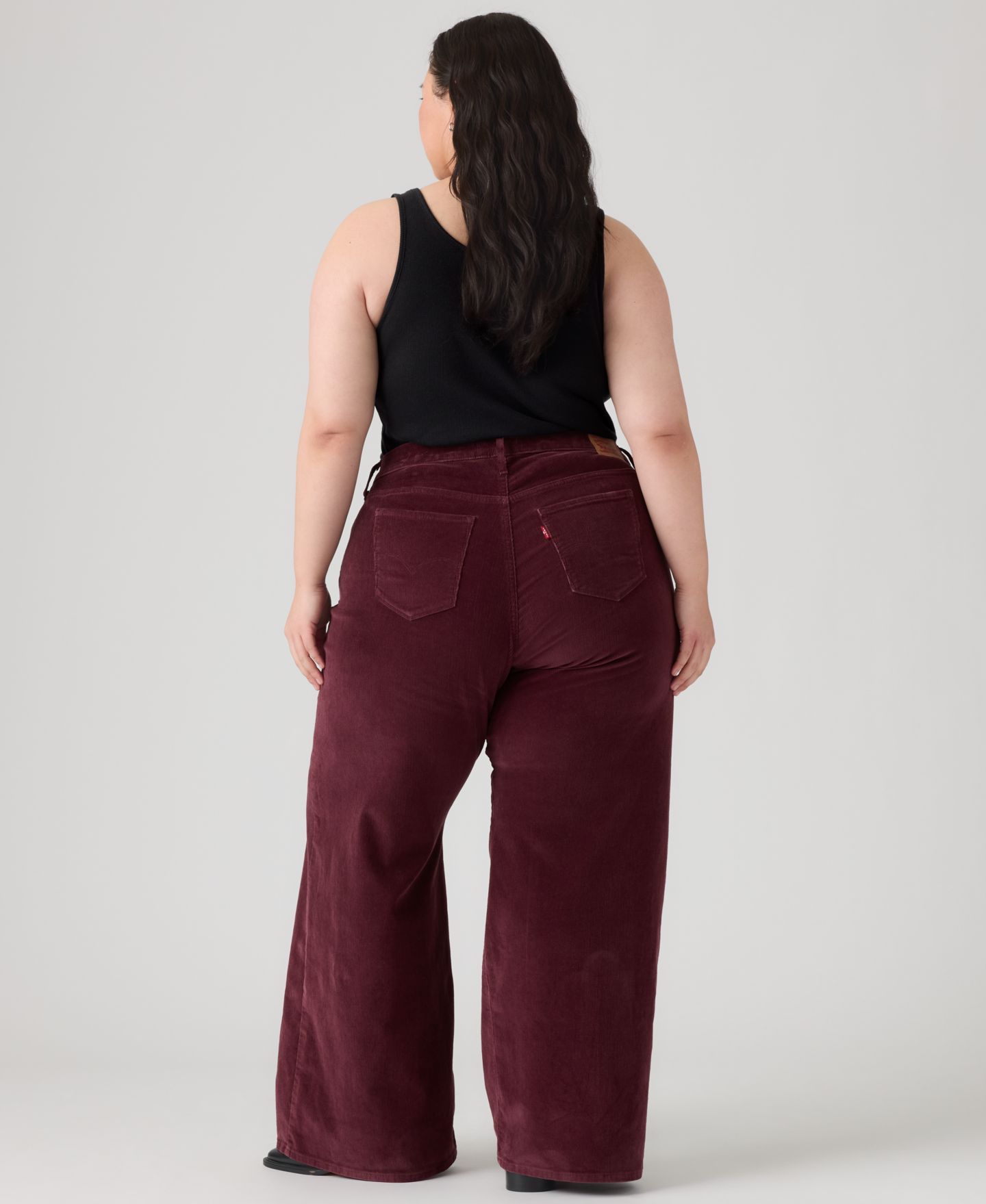 Женские вельветовые брюки Levi's 318 Shaping широкие, цвет: Sassafras — фото 5