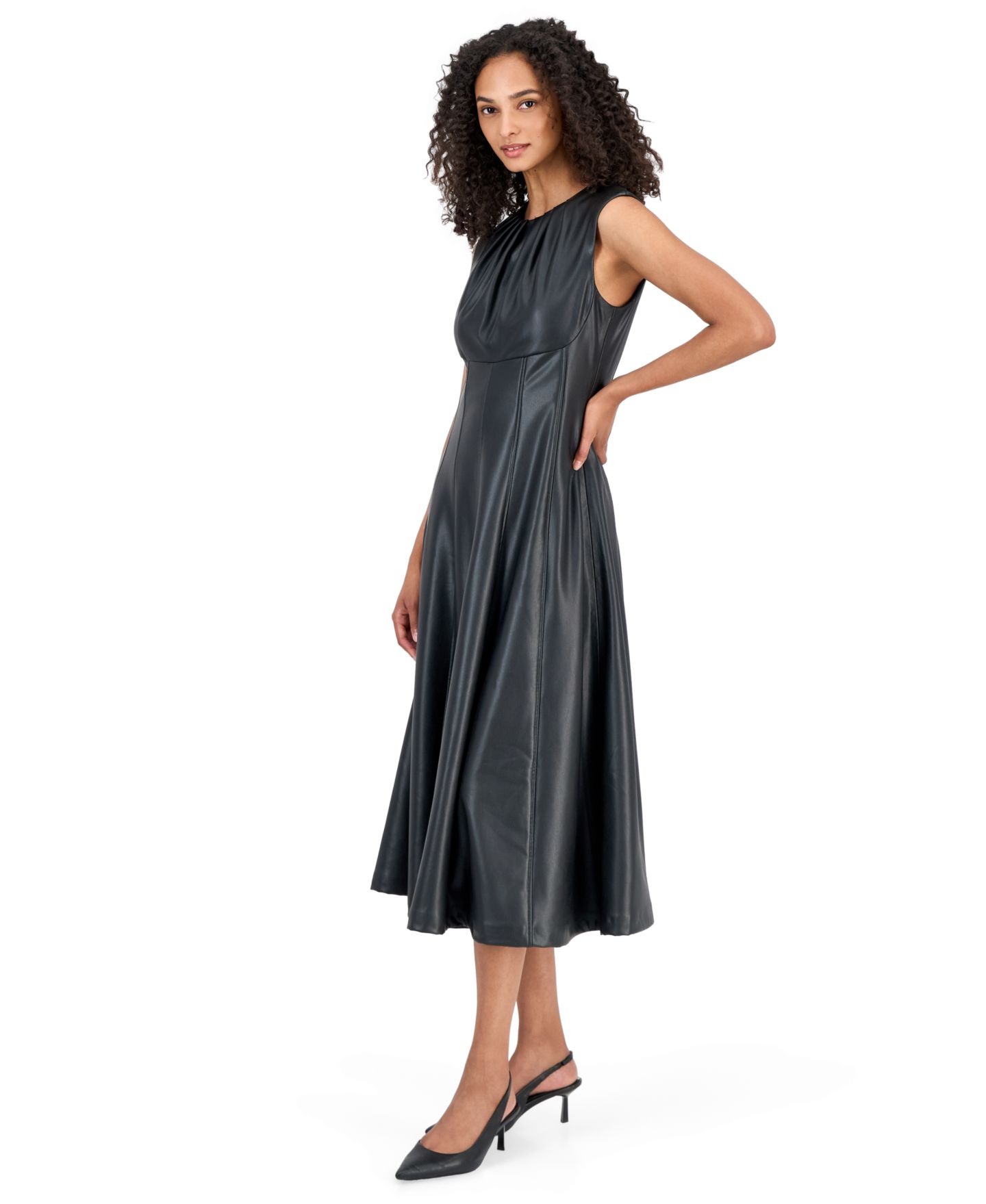 Женское платье Anne Klein Pleated Neck A-Line Midi Faux Leather, цвет: Чёрный — фото 5