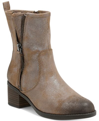 Clarks Collection Women's Nevella Devon Zippered Booties