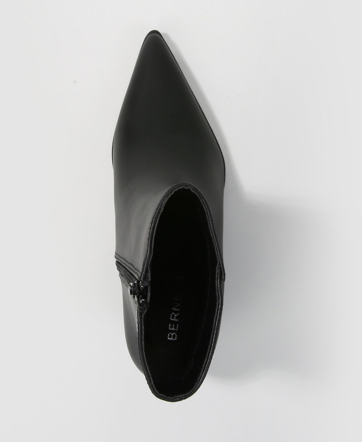 Женские ботинки BERNESS Adina Pointed Toe Kitten Heel Ankle, цвет: Чёрный — фото 4