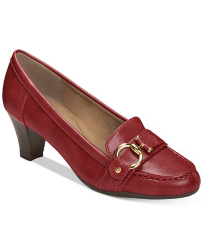 Aerosoles Seashore Kitten Heel Pumps
