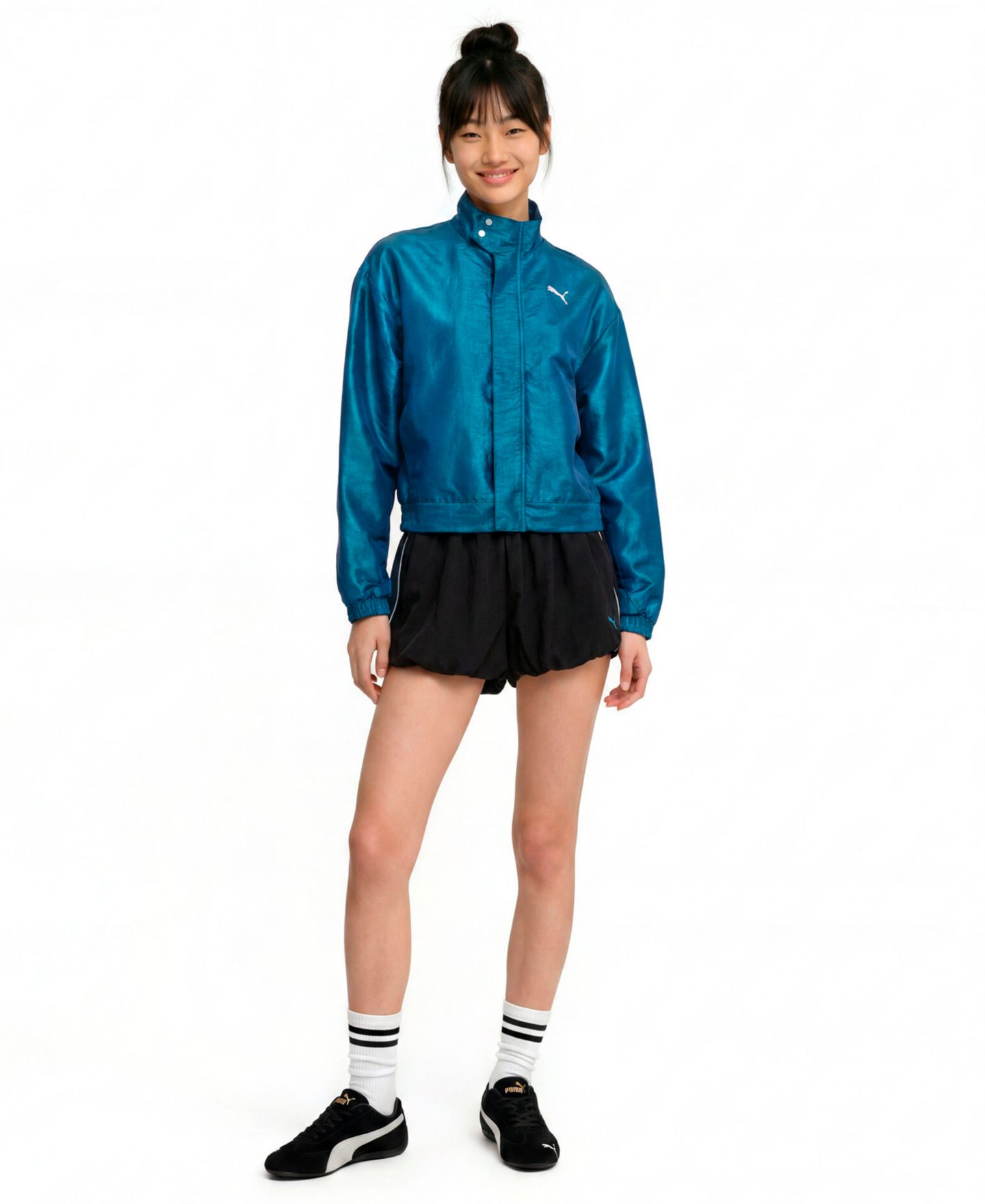 Женская куртка Puma Pearlized Water-Resistant Woven Long-Sleeve Jacket, цвет: Тёмно-синий — фото 2