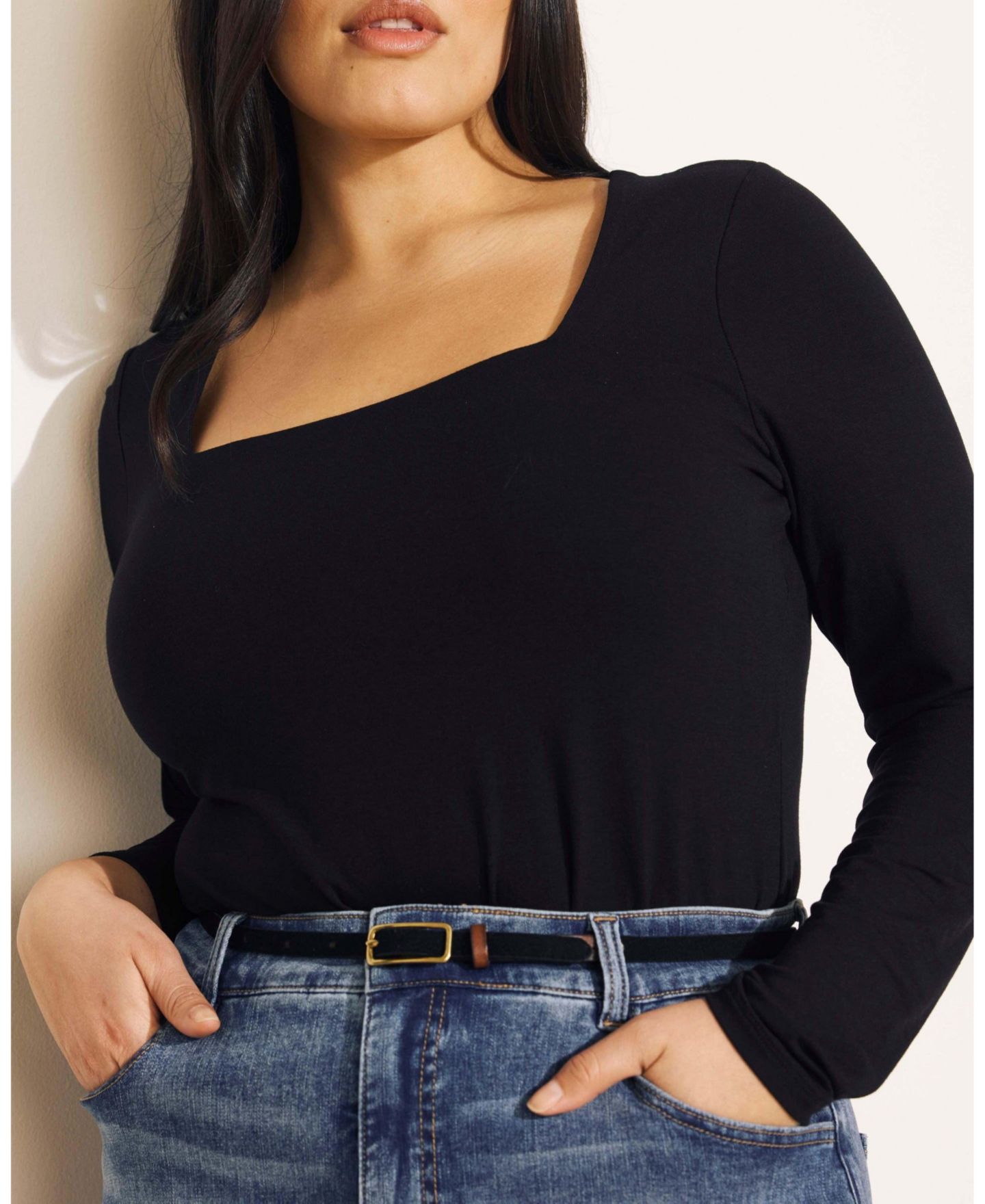 Женский топ Universal Standard Plus Size Agatha Liquid Jersey, цвет: Чёрный — фото 2