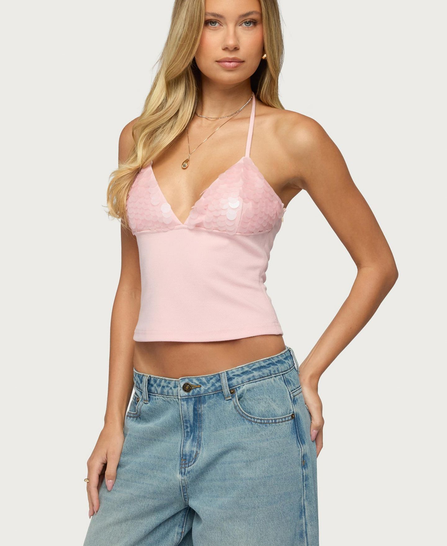 Женский топ Edikted Katelyn Sequin-Halter Sleeveless, цвет: Светлый розовый — фото 5