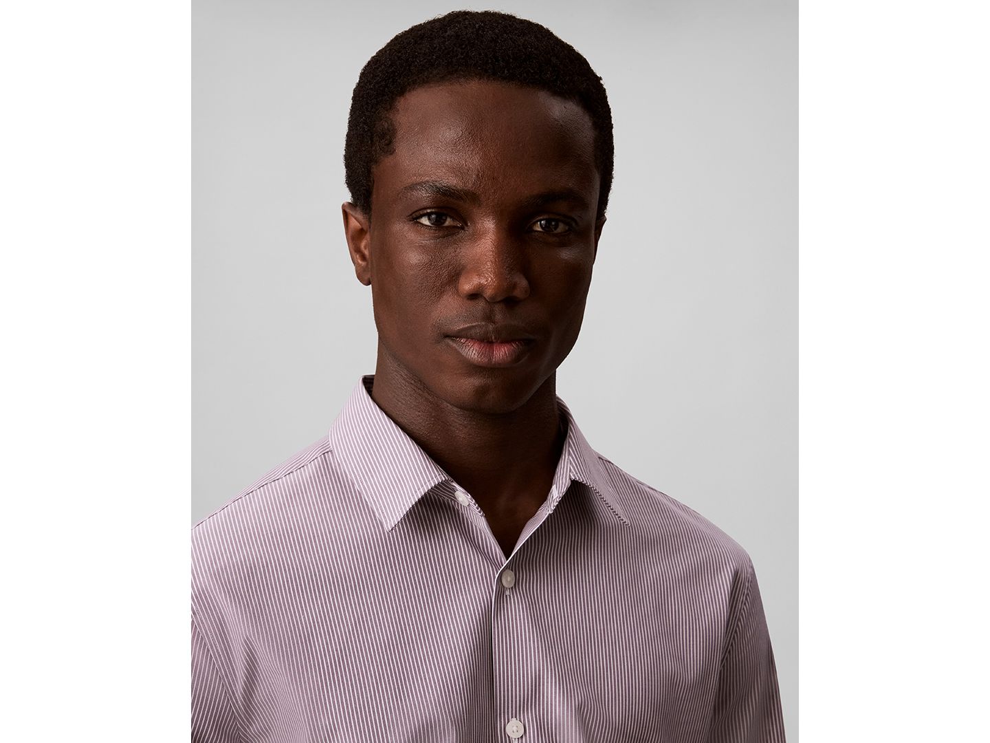 Мужская рубашка Calvin Klein Stretch Slim-Fit Dress Shirt, цвет: Винтажный фиолетовый — фото 4