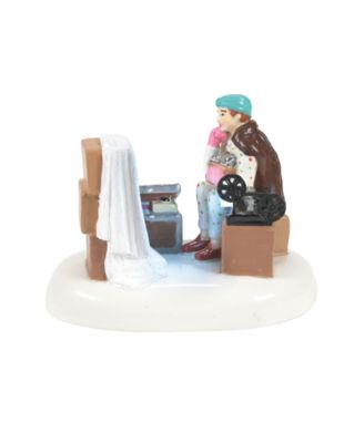 Snow Village An Attic Of Christmas Memories Figurine