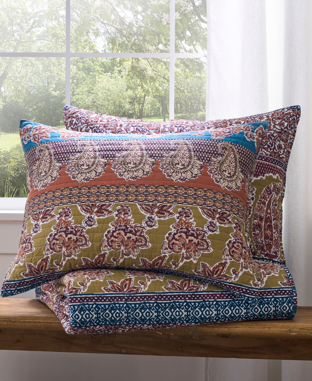 Levtex Home Kirana Reversible 3-Piece Quilt Set, Full/Queen