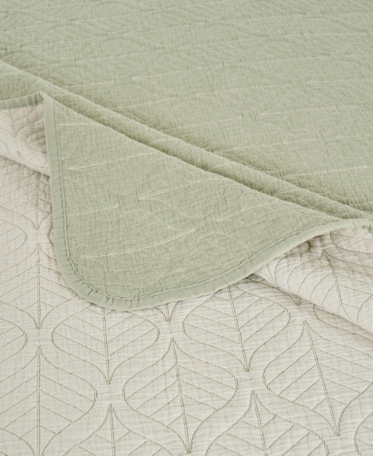 Greenland Home Fashions Harper Reversible -Piece Coverlet Set