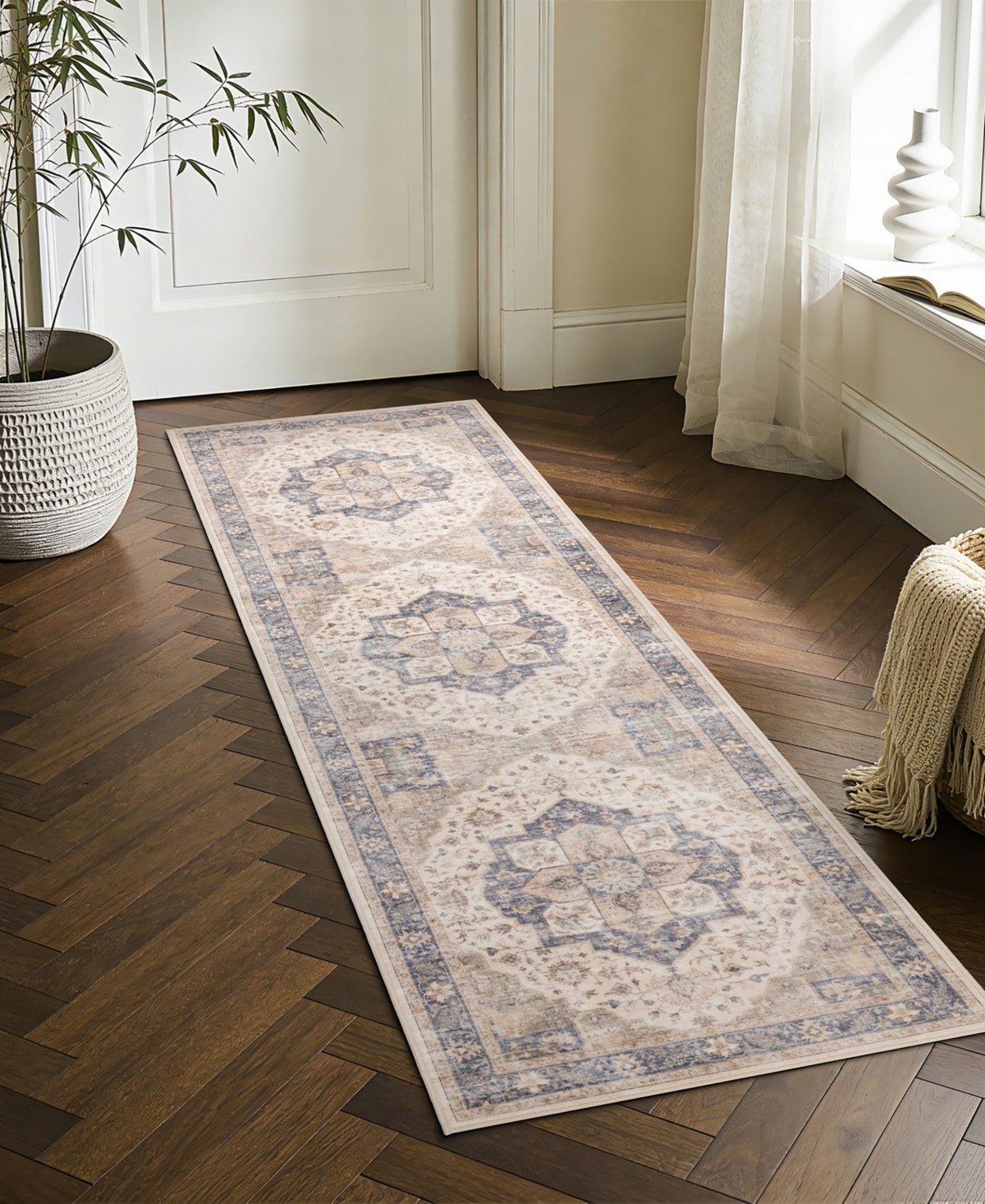 Mink Home Homewell Machine Washable HAM4005 2'x6'11" Runner Area Rug