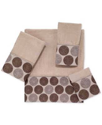 Dotted Circle Bordered Cotton Bath Towels