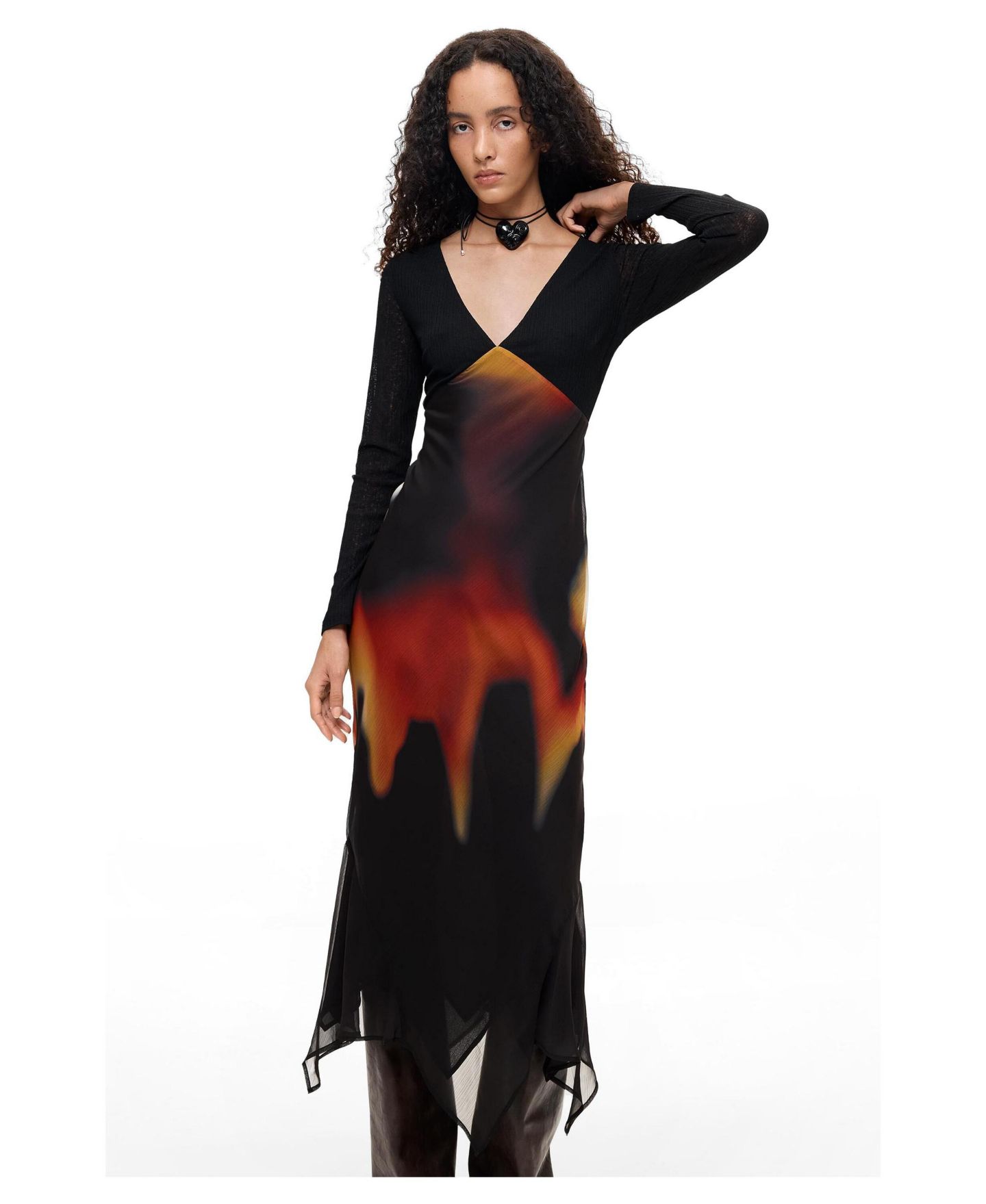 Женское платье Desigual Long-Sleeve Asymmetric Hem Midi, цвет: Чёрный — фото 1