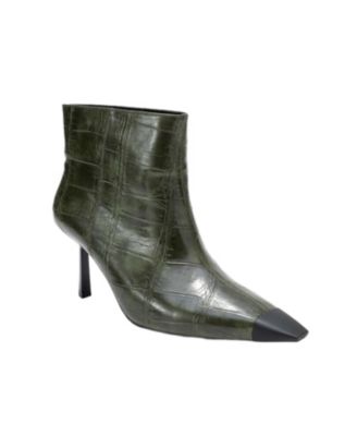 Women's Rassel Pointed Toe Boot