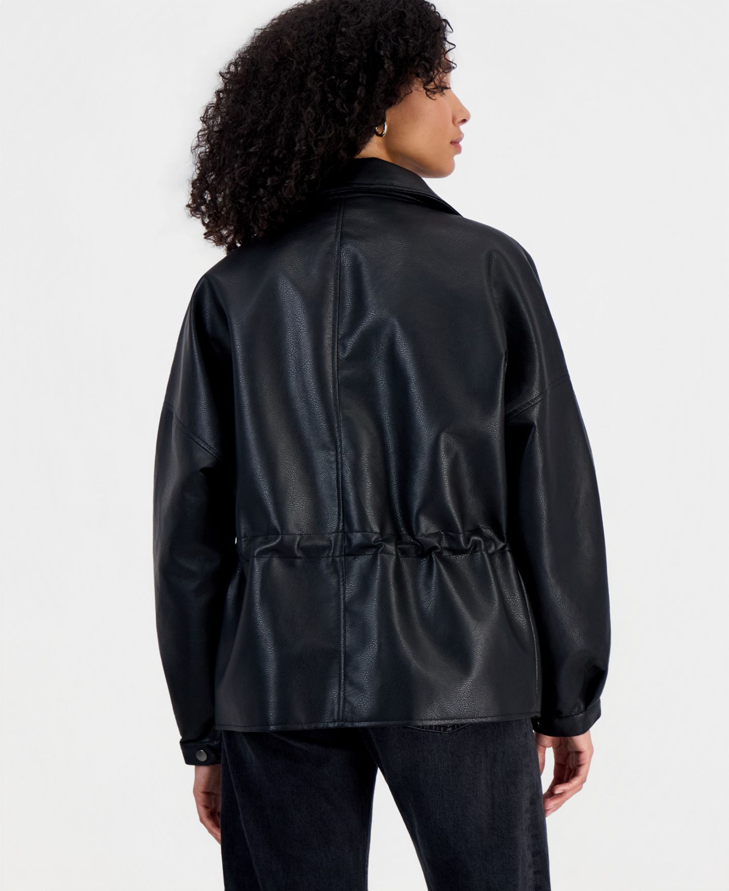 Женская куртка Bar III Peplum Oversized Funnel-Neck Faux Leather, цвет: Чёрный — фото 4