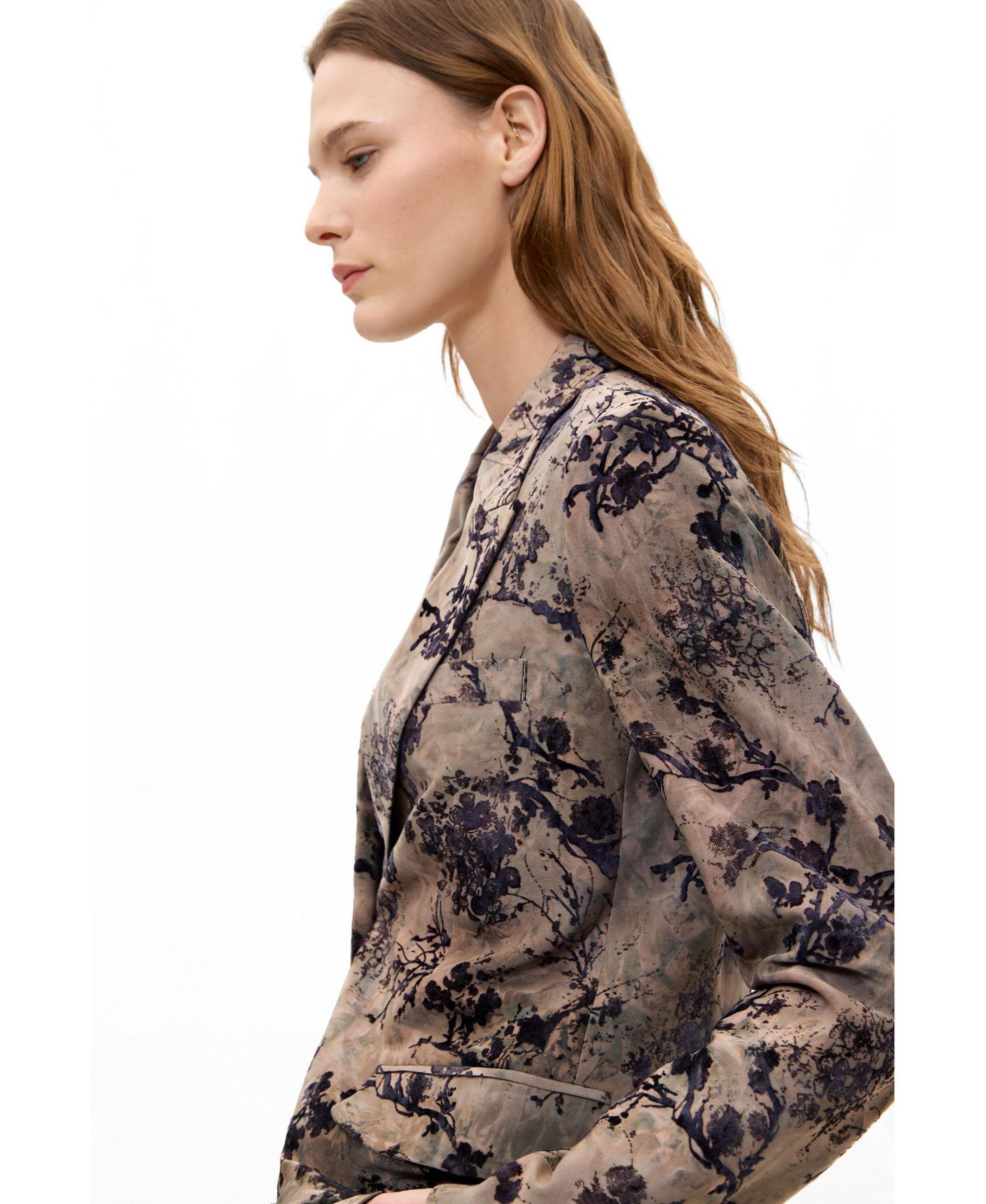 Женский пиджак Desigual Flocked Long-Sleeve Single-Button Blazer, цвет: Серый коричневый — фото 3