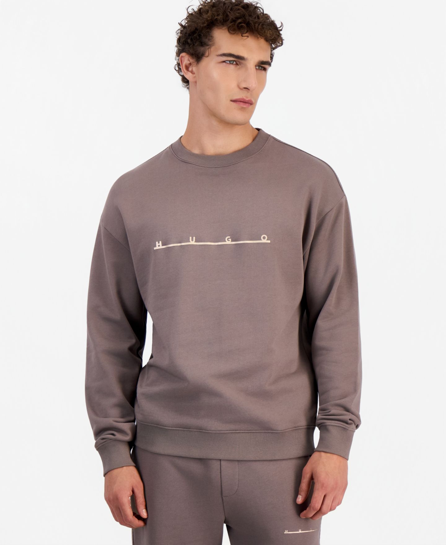 Мужская толстовка Hugo Boss Datrisweat Relaxed-Fit Graphic Crewneck, цвет: Rustcopper — фото 1
