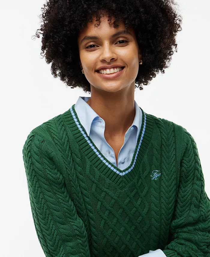 Women's Cable-Knit V-Neck Sweater - thumbnail 10