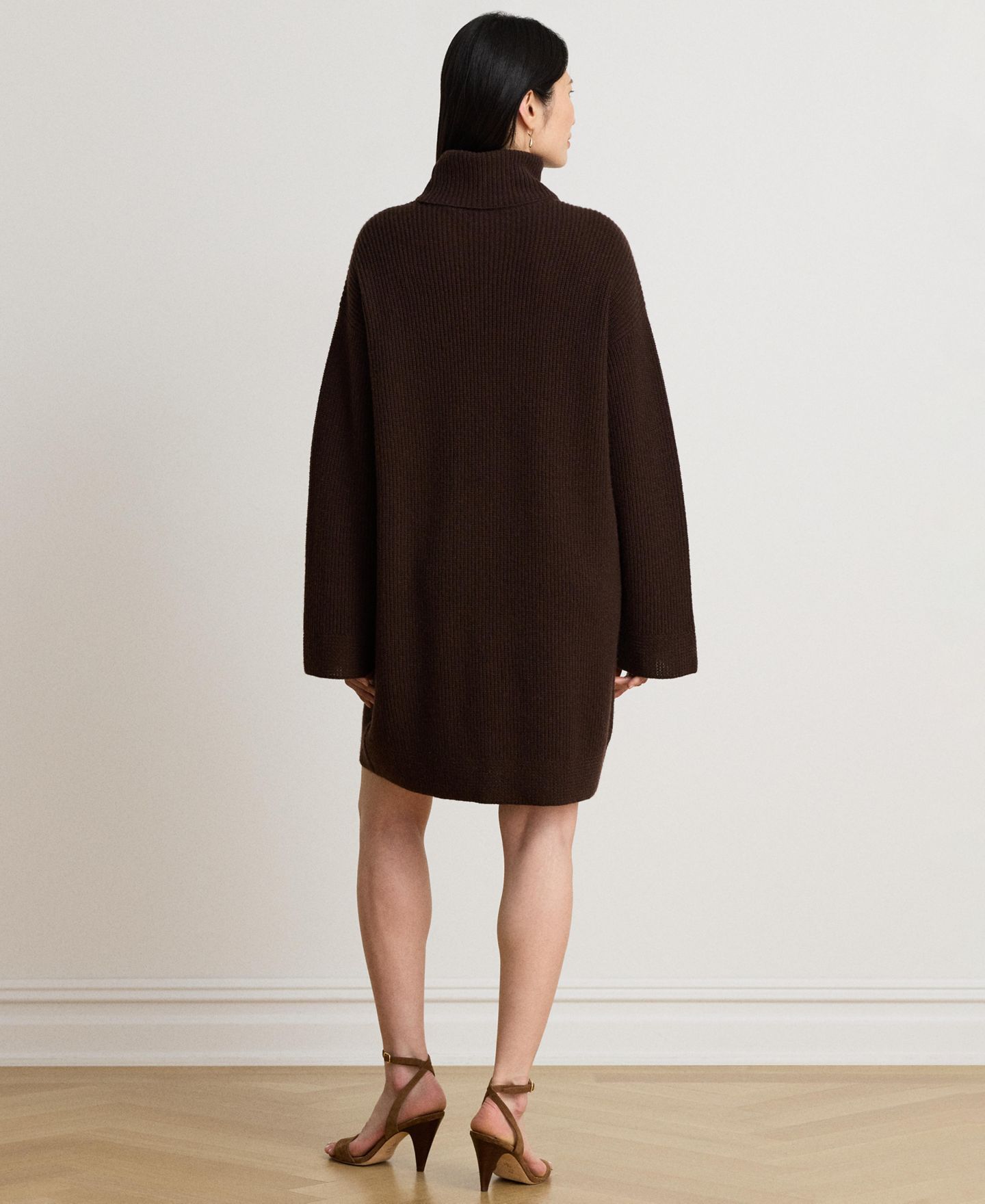 Женское платье Lauren Ralph Lauren Areena Wool-Cashmere Turtleneck Cocoon Sweater Dress, цвет: Коричневый — фото 5