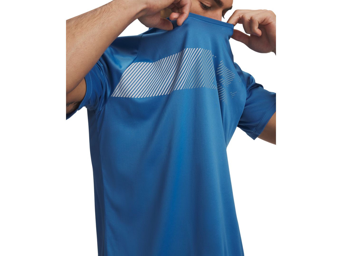 Мужская футболка Under Armour Tech Graphic, цвет: Синий / Синий туманный — фото 2