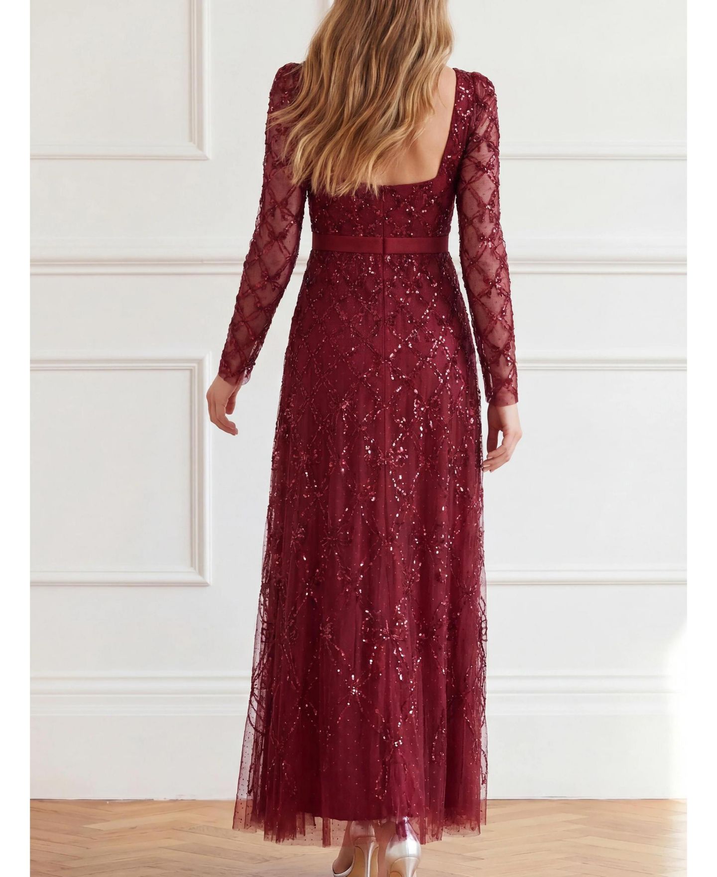 Женское платье Needle & Thread Bow Lattice Long Sleeve Sequin Gown, цвет: Гранатовый — фото 4