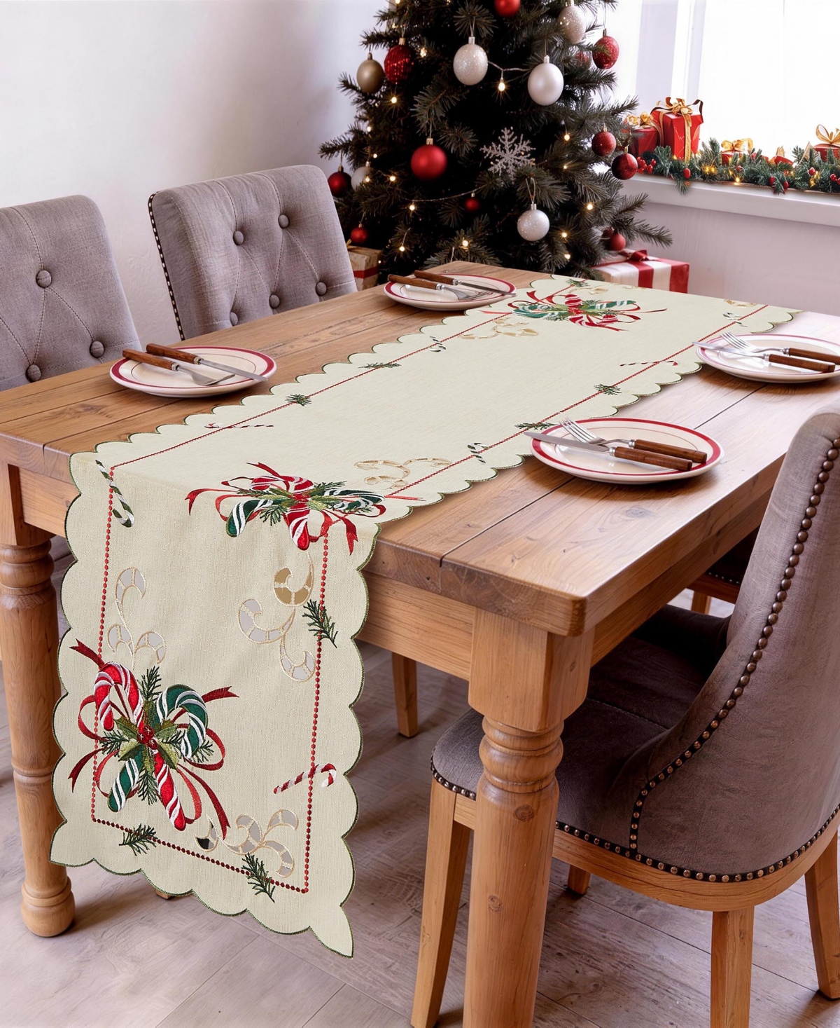 Avanti Candy Bows Table Runner, 14" x 72"