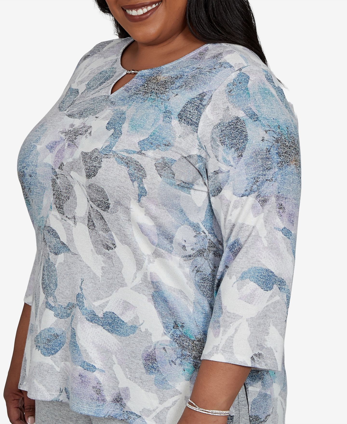 Женская футболка Alfred Dunner Plus Size Floral-Print 3/4-Sleeve, цвет: Синий разноцветный — фото 5