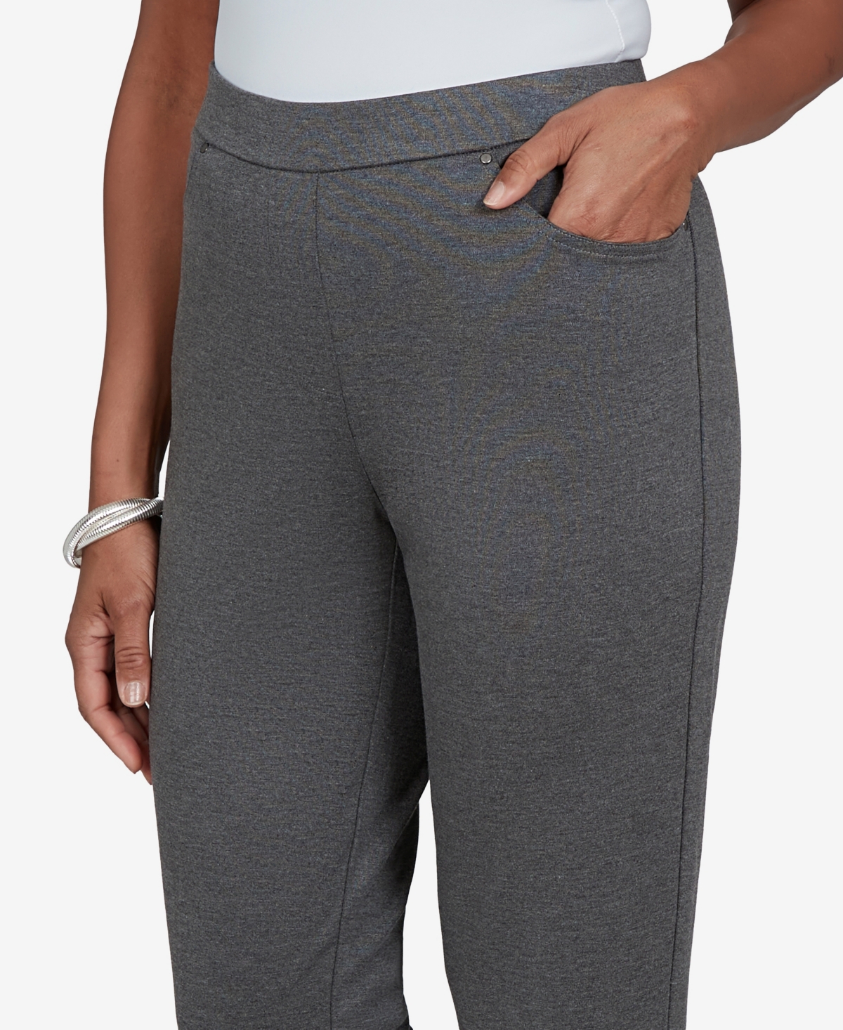 Alfred Dunner Women's Petite Pull-On Mid-Rise Ankle Pants