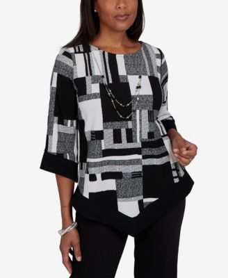 Petite 3/4-Sleeve Asymmetric-Hem Tunic