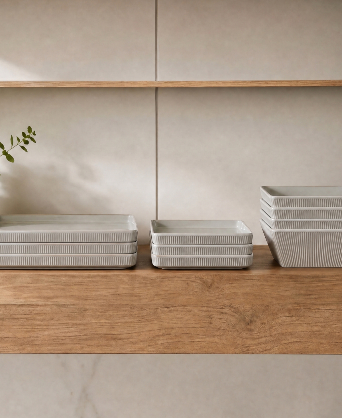 Stone Lain Grace Fluted 12-Piece Dinnerware Set, Service for 4