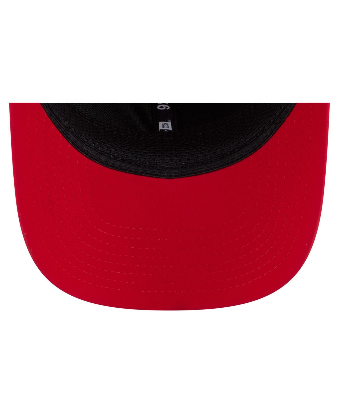 Мужская кепка New Era Red Kansas City Chiefs 2026 Sideline 9SEVENTY Adjustable Hat — фото 2