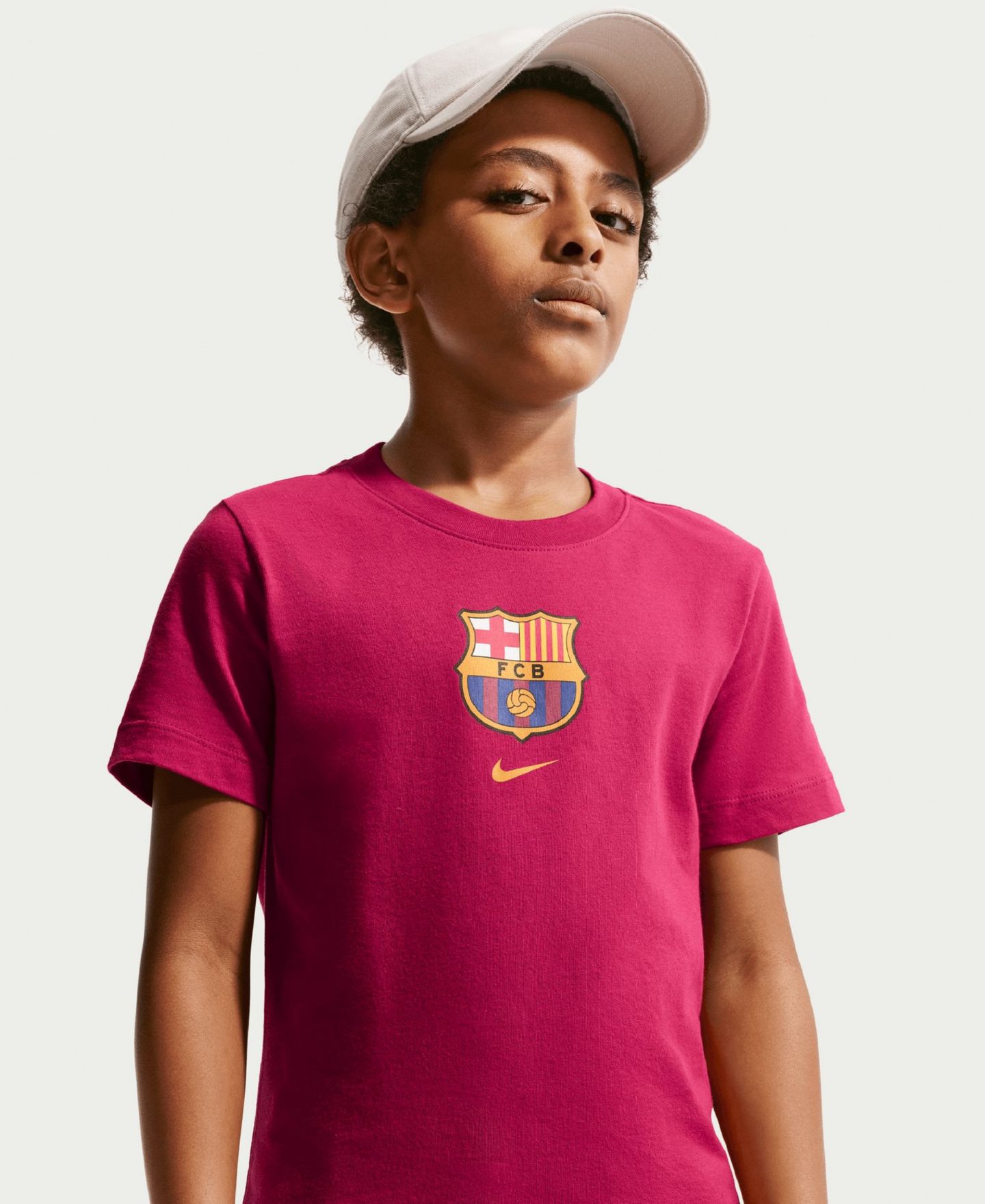 Детская футболка Nike Red Barcelona Crest — фото 4