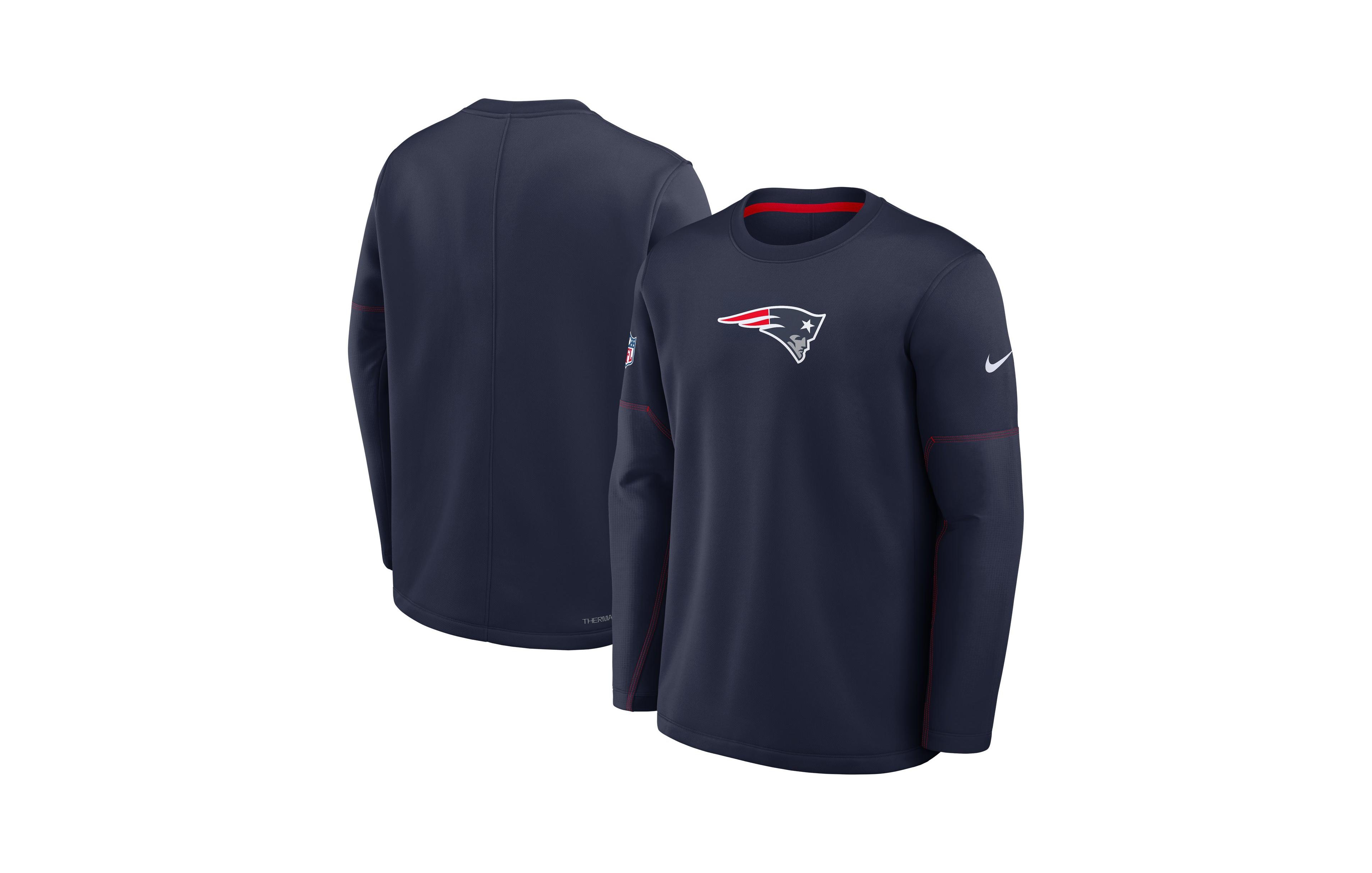 Nike Men's New England Patriots Sideline Coaches Midweight Crewneck Sweatshirt