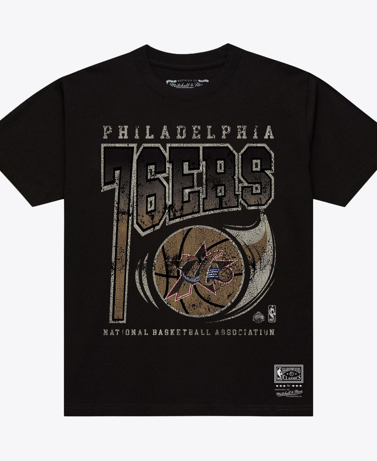 Мужская футболка Mitchell & Ness Black Philadelphia 76ers Ball Out — фото 1
