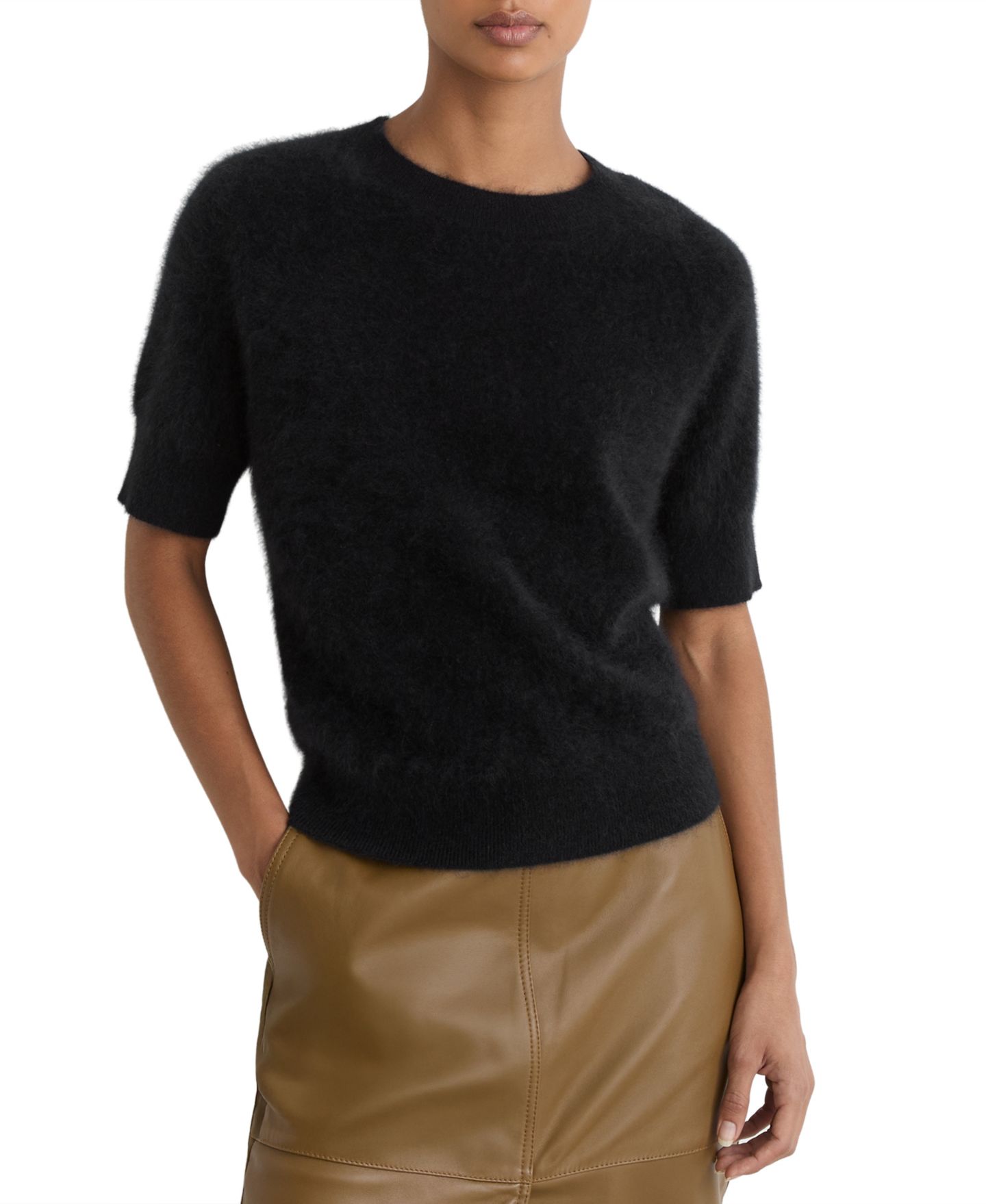 Женский свитер REISS Julia Brushed-Cashmere Short-Sleeve Raglan, цвет: Чёрный — фото 1