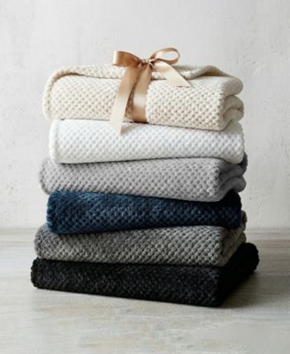 Lily Classic Pebbled Popcorn Texture Fluffy Fleece Blanket