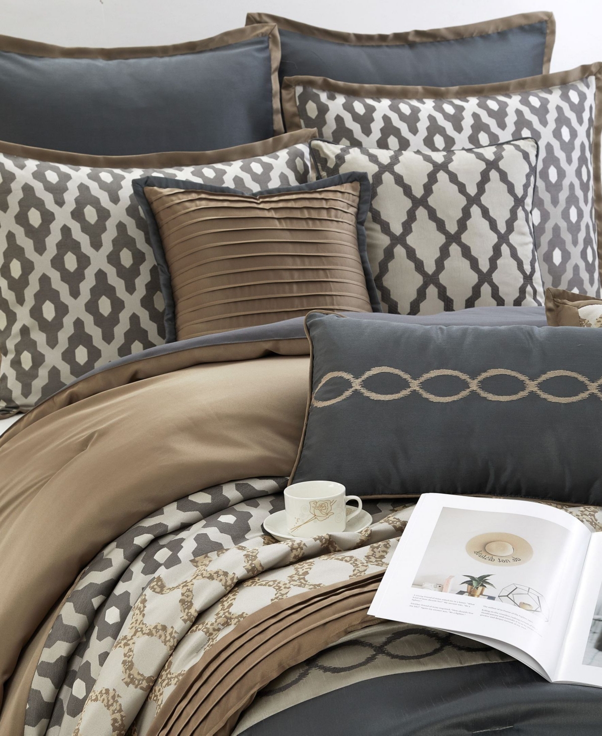 Stratford Park Caval Geometric Patchwork 12-Pc. Comforter Set, California King
