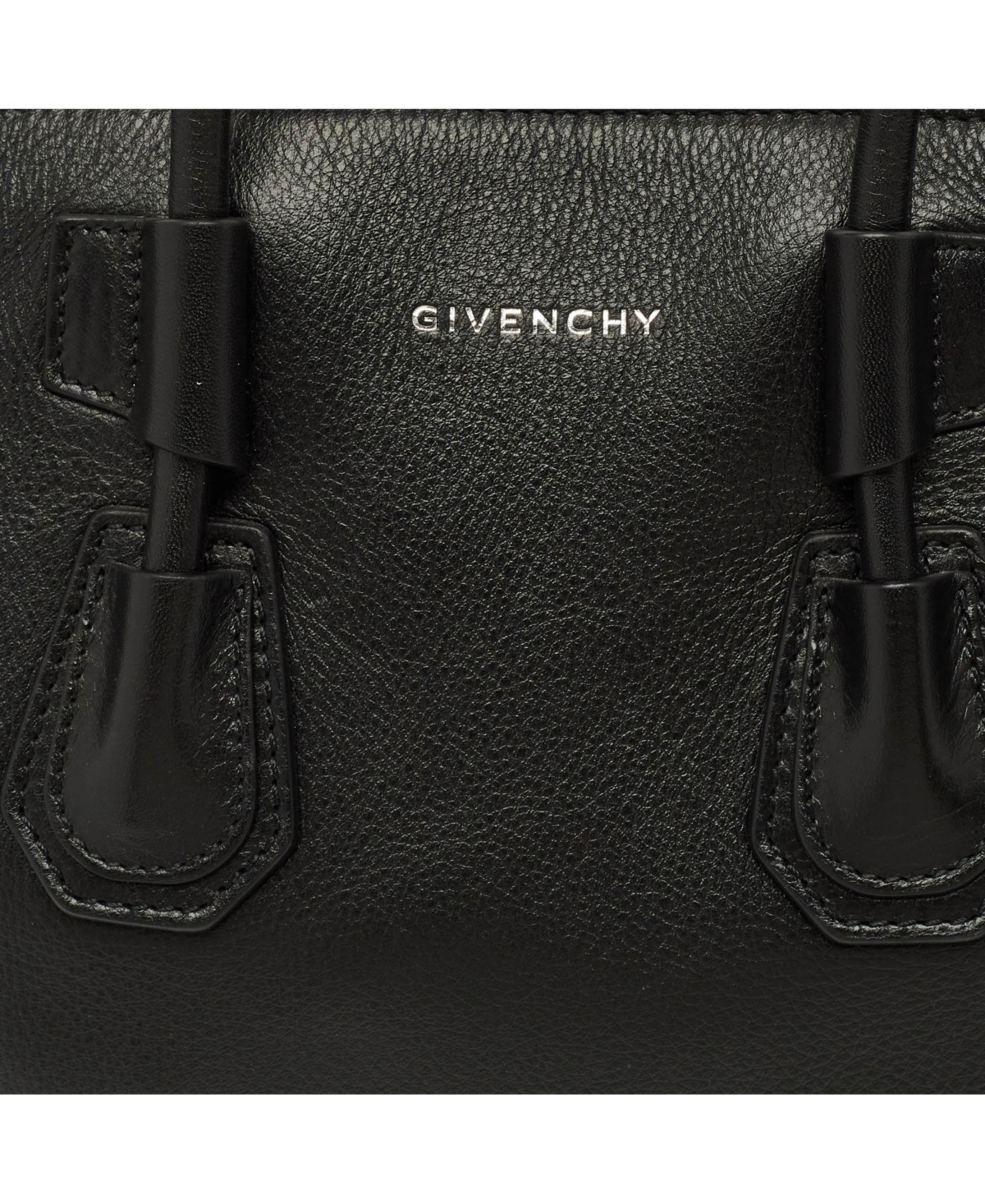 Pre-Owned Givenchy women's Leather Shoulder Bag