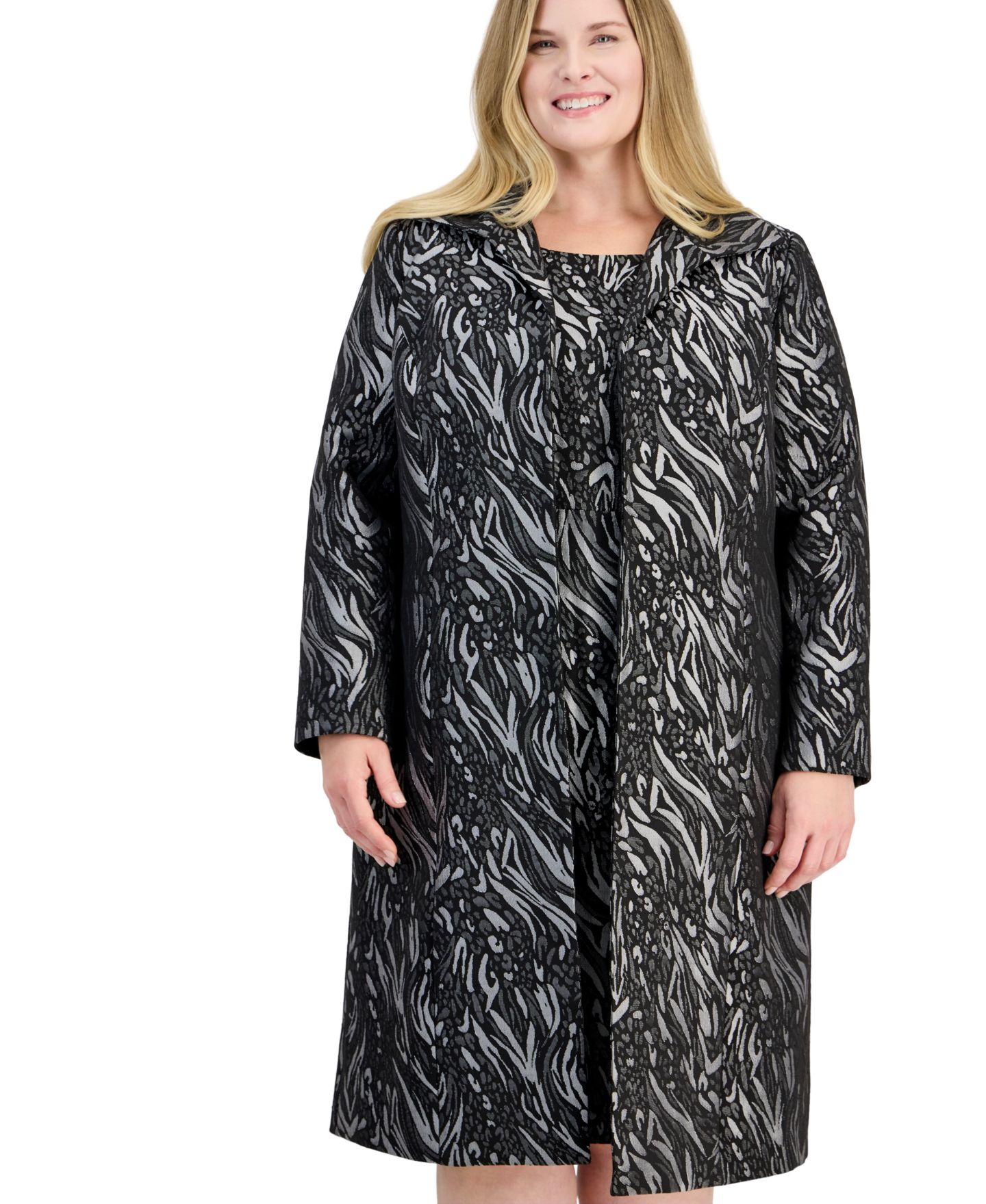 Женская куртка Kasper Plus Size Wing Collar Jacquard, цвет: Светлый оловянный / Чёрный — фото 3