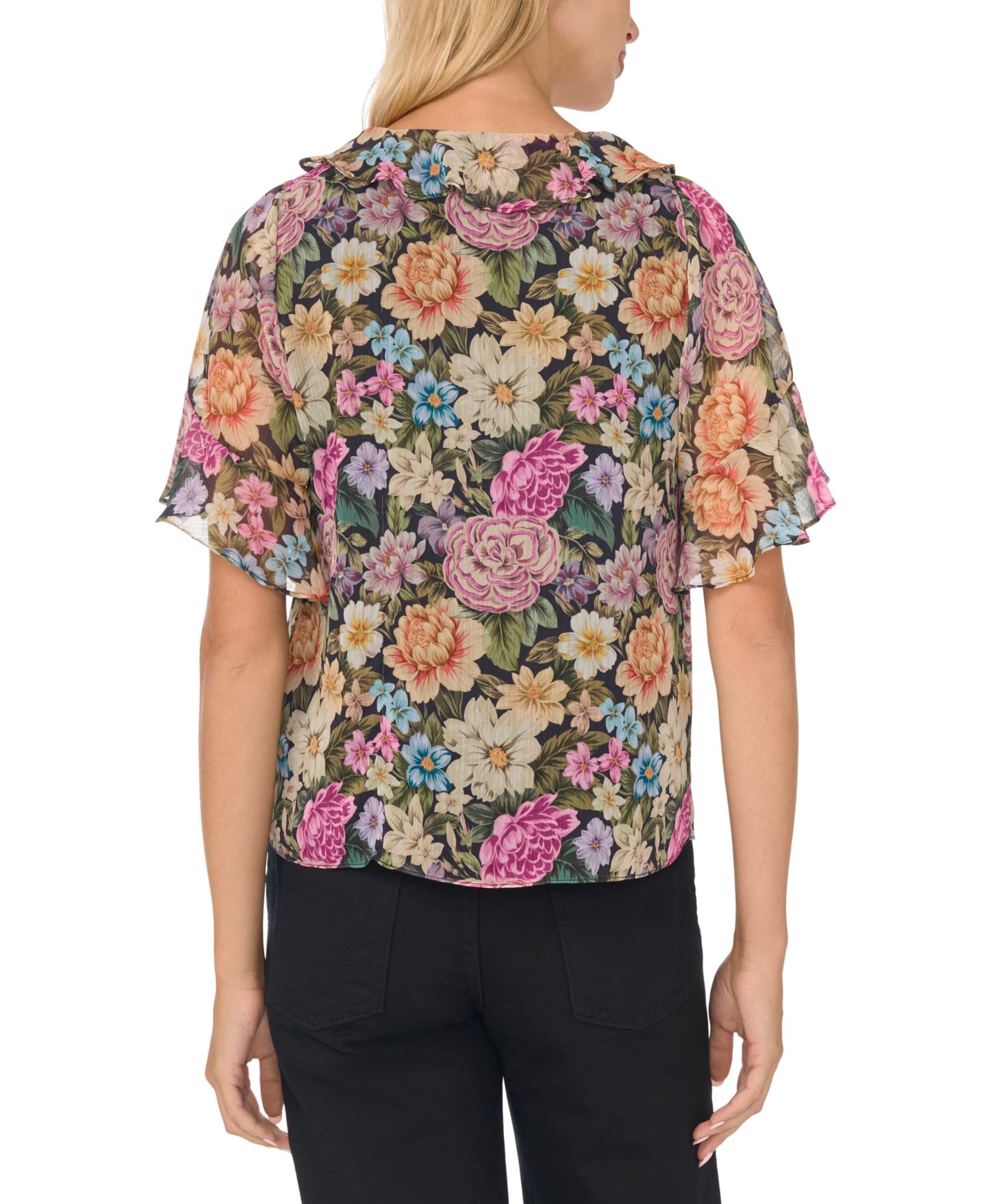 Женская блузка CeCe Short-Flutter-Sleeve Floral Ruffle Blouse, цвет: Насыщенный чёрный — фото 3