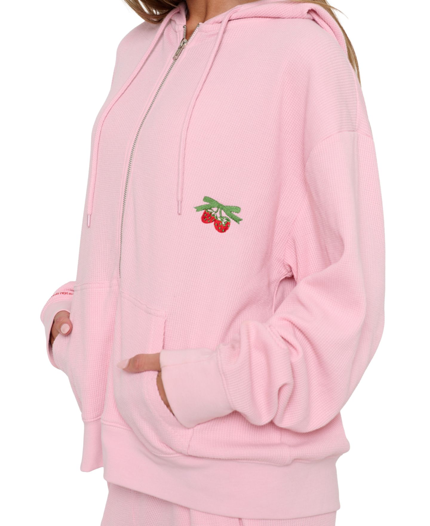 Женское худи Mayfair Juniors' Life Is Sweet Graphic Kangaroo-Pocket Full-Zip, цвет: Розовый — фото 1